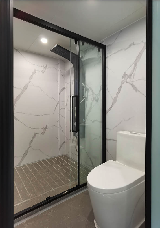 Glassline 31 interior and exterior view 7